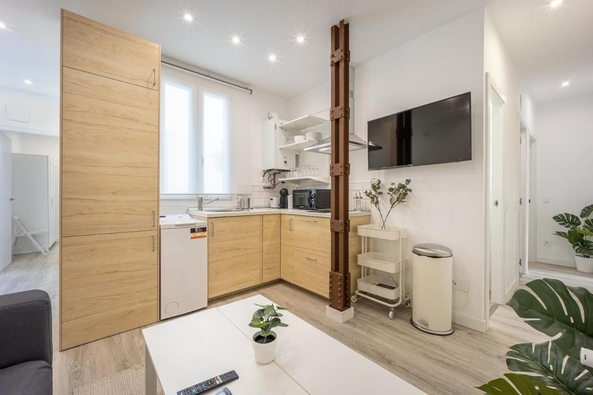 マドリードApartamento Tranquilo En Lavapiesアパートメント エクステリア 写真